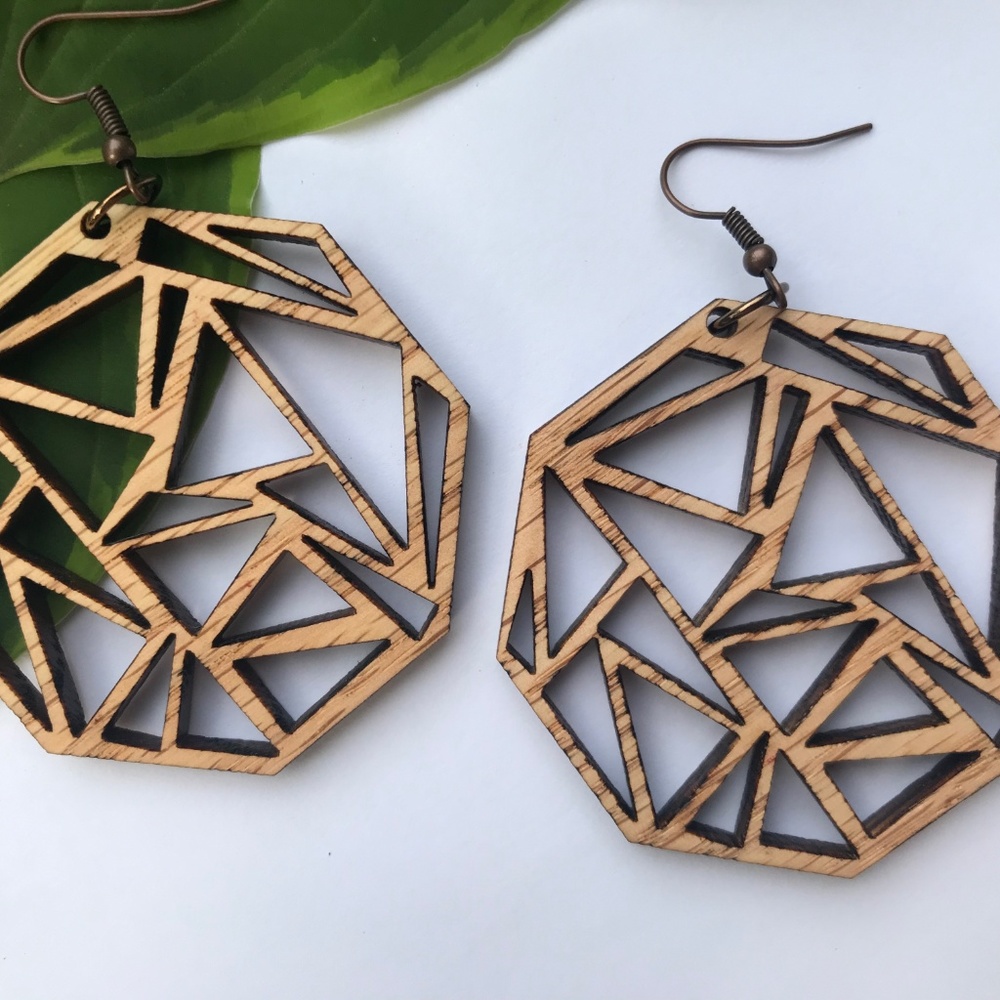 Handmade Lasercut Wood Earrings - Jen - Picture 2 of 2